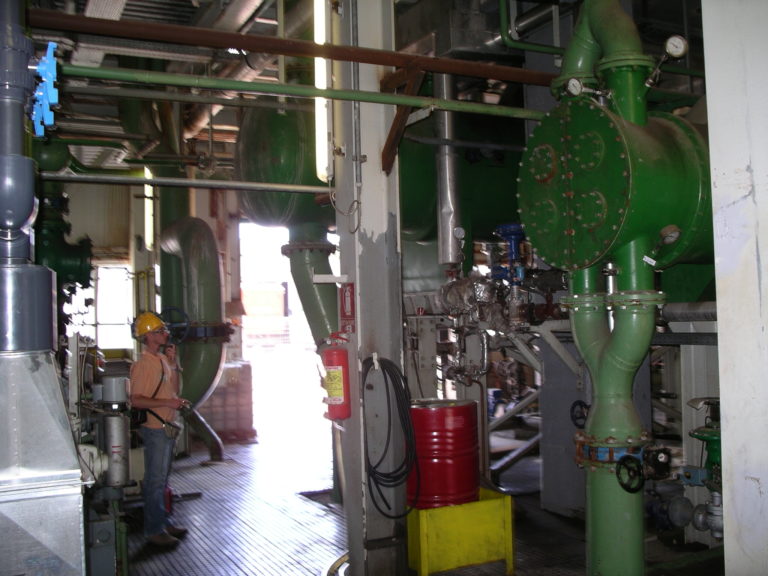steam condenser on incineration plant